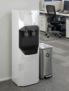 fuente de agua para office